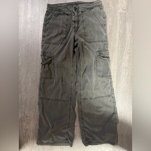 AE Lightweight Cargo Pants